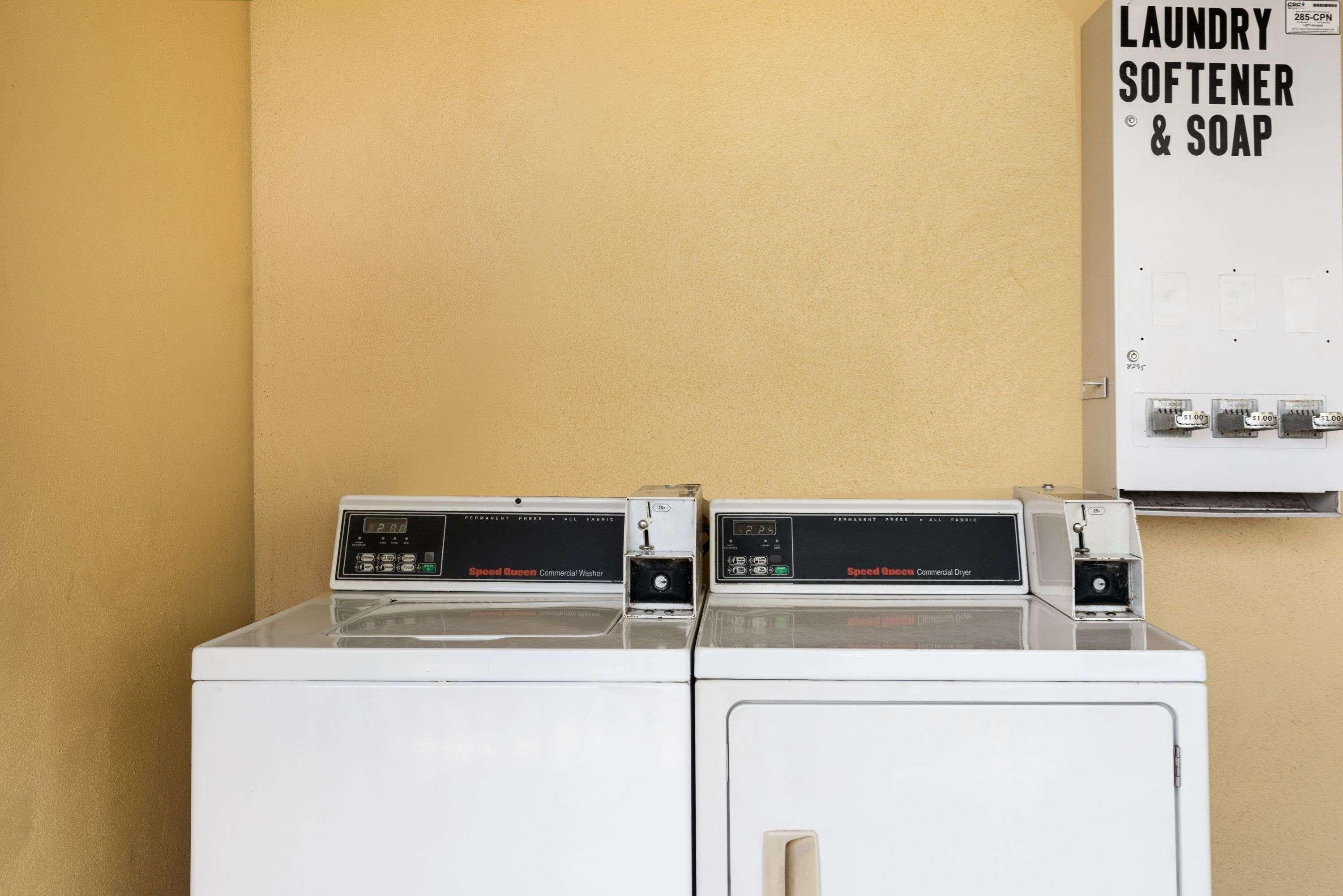 Super 8 By Wyndham Ormond Beach Esterno foto